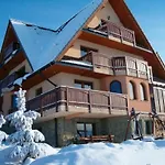 Dom Z Witrazami Homestay Bukowina Tatrzanska
