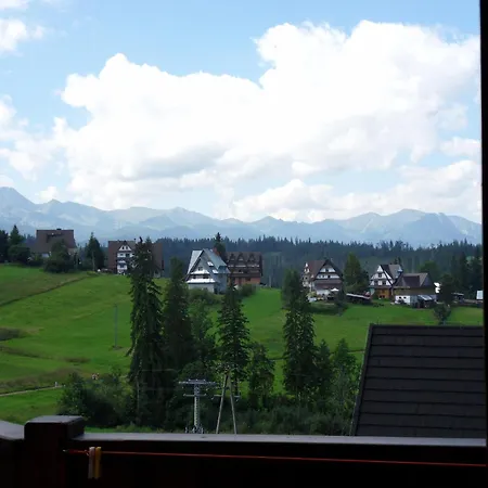 Dom Z Witrazami Ubytování v soukromí Tatranská Bukovina