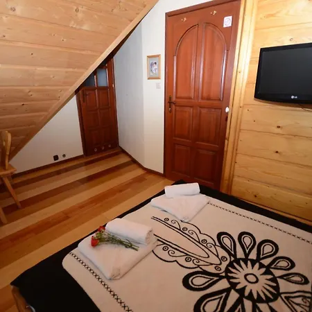 Habitación en casa particular Dom Z Witrazami Bukowina Tatrzańska