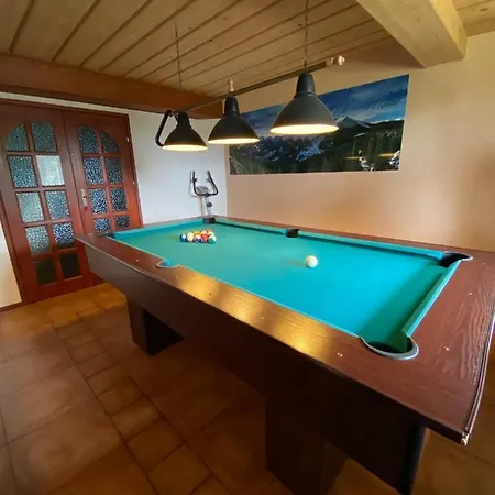 Dom Z Witrazami Tatranská Bukovina